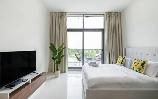 Cozy studio at Damac Hills