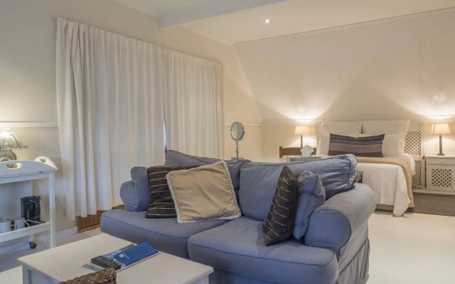 Cuninghams Island Guest House