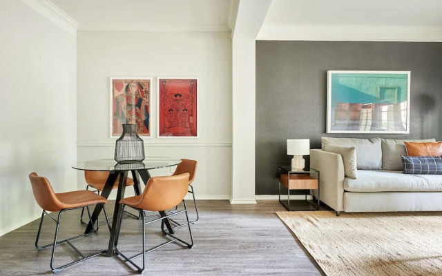 Artsy South Congress Suites by Sonder