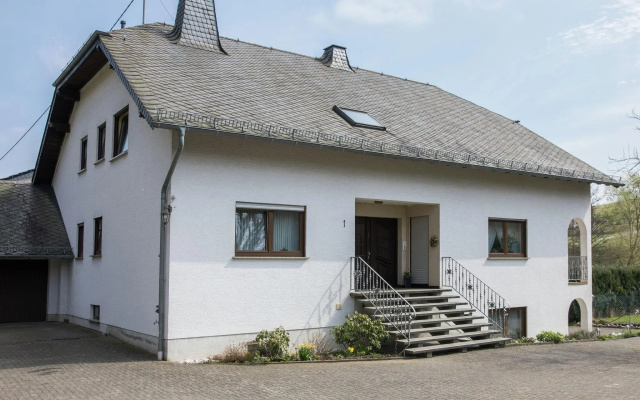Erdgeschosswohnung in Ruhiger Lage