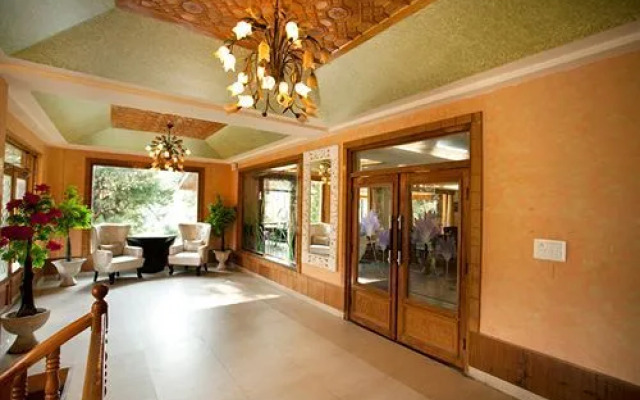 Grand Mumtaz Resorts