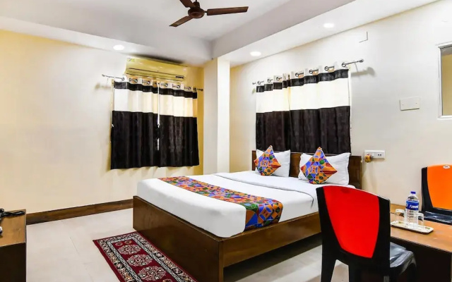 FabHotel Ridz Plaza