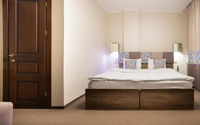 APART HOTEL Lift №1