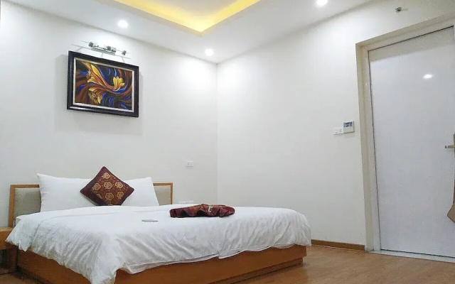 OYO 1157 Tram Anh Hotel