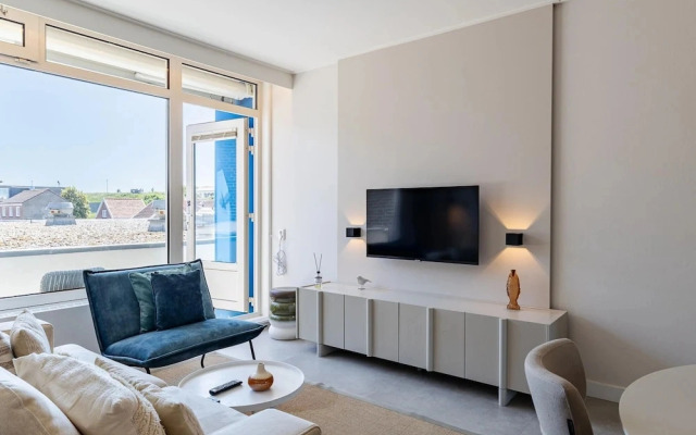 Zoutelande Retreat by Sea