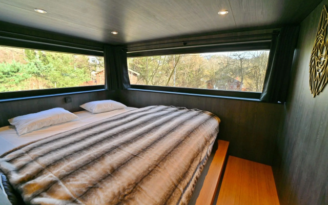 Ecological Holiday Home Near Durbuy With Hot Tub