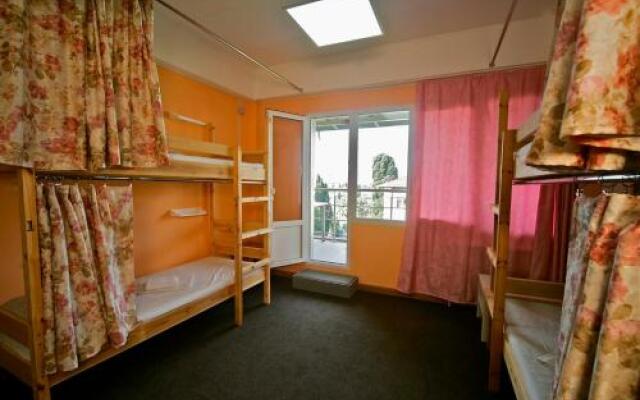 Oazis Hostel Сочи комната для гостей
