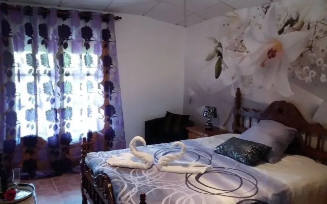 Hostal Rural Valverde
