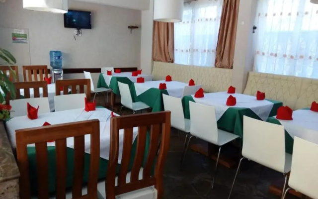 Prime Comfort Hotel and Apartments