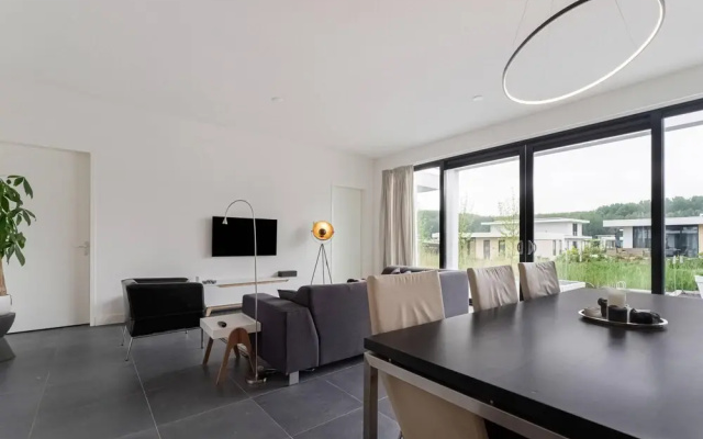 Holiday Home in Flevoland by Veluwemeer