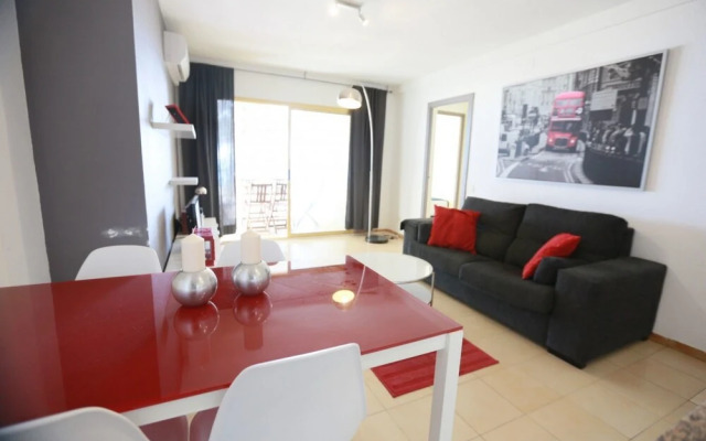 Apartamento Moderno Para 6 Personas en Cambrils