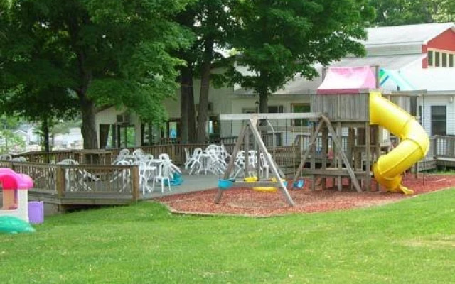 The Country Place Resort - Home of Zoom Flume Water Park