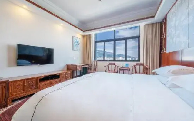 RuiChen Hotel