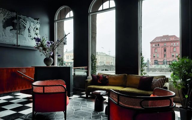 Elite Hotel Savoy