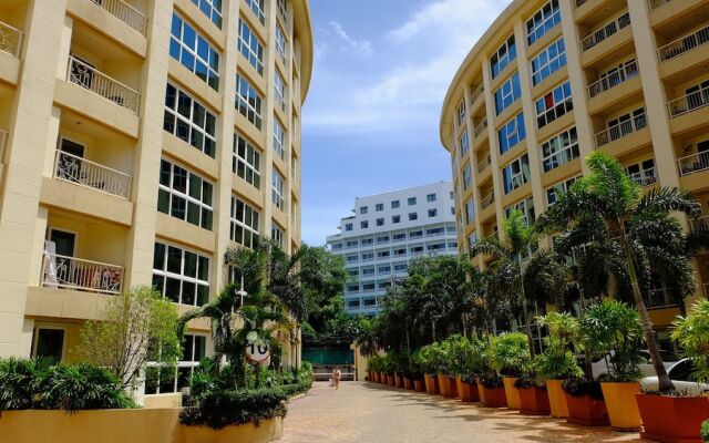 Отель City Garden Pattaya Паттайя вид на фасад