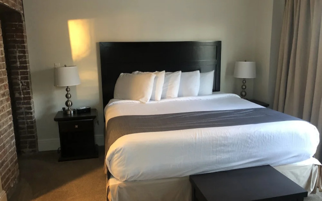 Talbott Inn