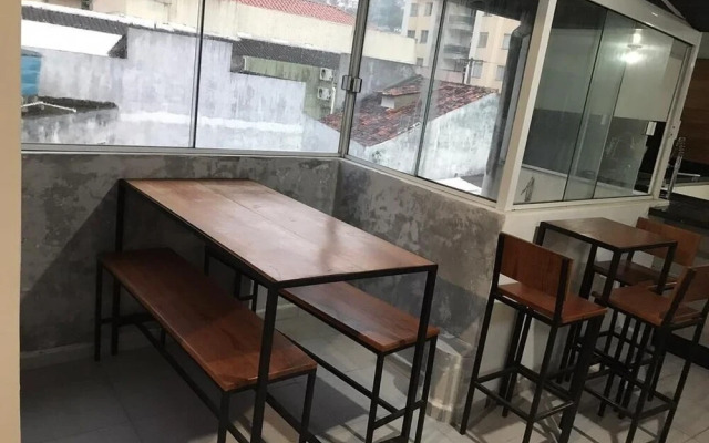 Esquina 8 Suites Confort & Hostel