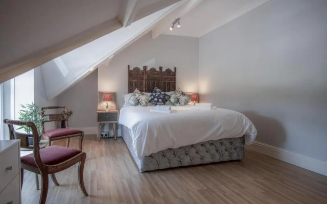 Langland Road - 2 Bedroom Town House - Mumbles
