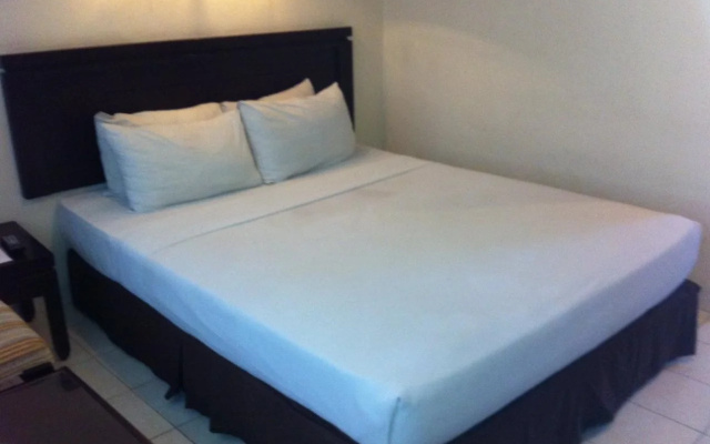 Guntur Hotel