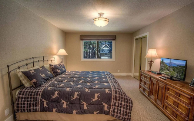 Fernandez Hideaway by Lake Tahoe Accommodations