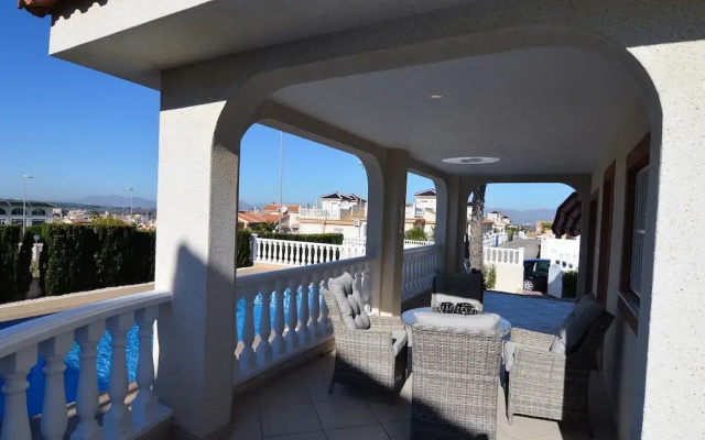 Captivating Villa in Rojales With Swimming Pool