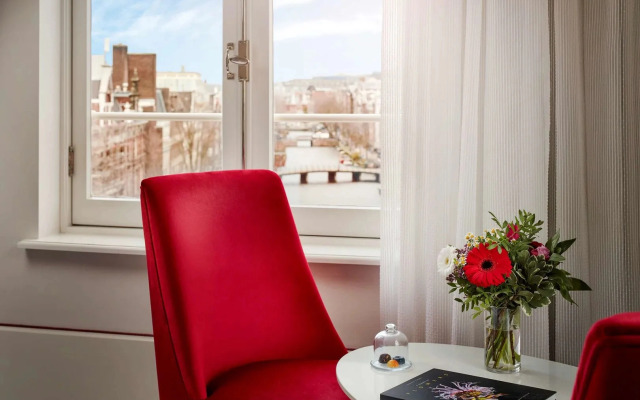 Tivoli Doelen Amsterdam Hotel