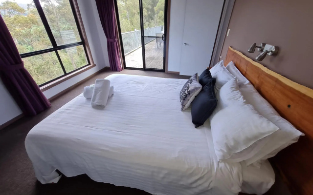 Huon Bush Retreats