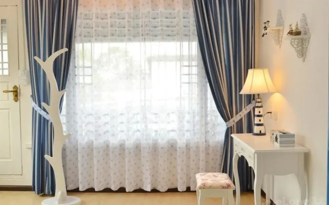 Overseas Inn