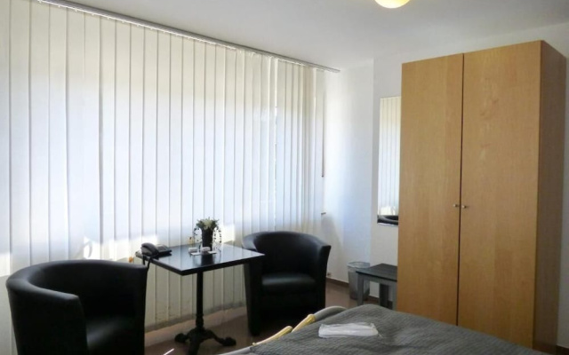 Hotel Garni Alt Büttgen