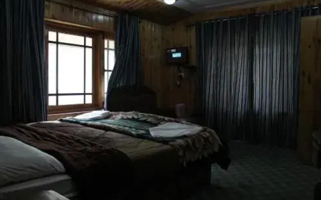 Hotel Barzman