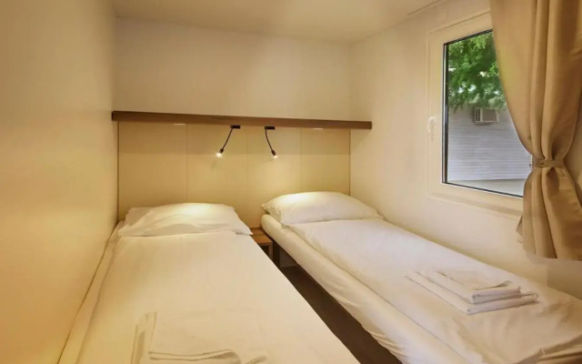 Premium Mobile Homes - Hotel & Resort Adria Ankaran