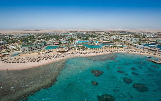 Golden 5 Sapphire Suites Hotel вид на фасад