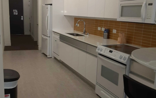 Great Value 1 Bedroom Apartment! Fast Wifi!