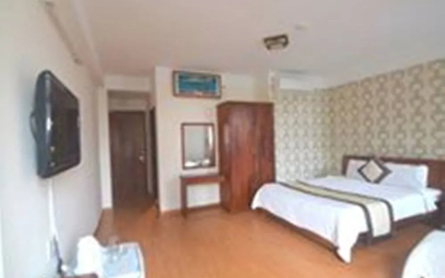 Maya Hotel