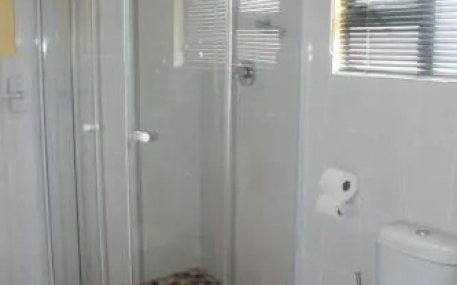 Mbopha Guest House
