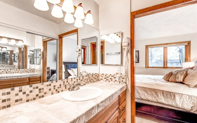 Stylish Steamboat Springs Condo by RedAwning