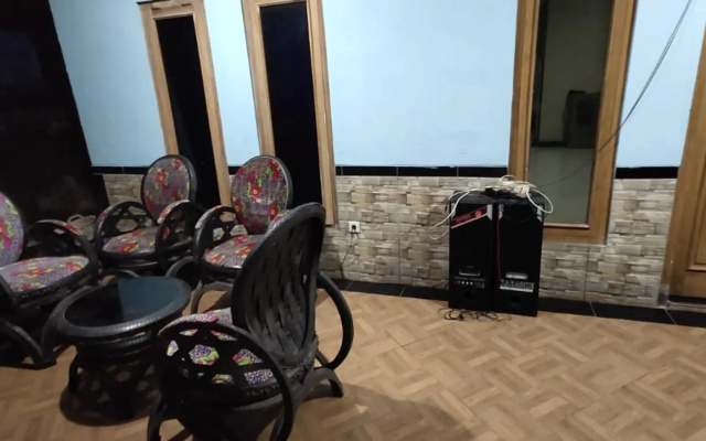 Imron Homestay
