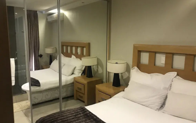 First Divine Suites - Hydro Park