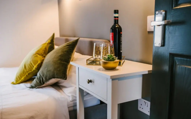 Habita Property Spacious Central Plymouth House Sleeps 8