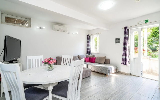 Amazing Apartment in Zaton Veliki With Wifi and 1 Bedrooms