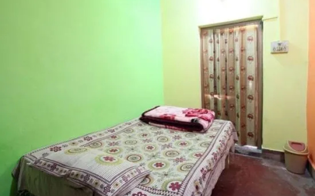 Azure Family Paying Guest House