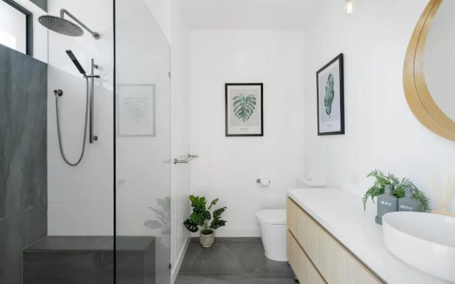 Oceanviews on Pearl