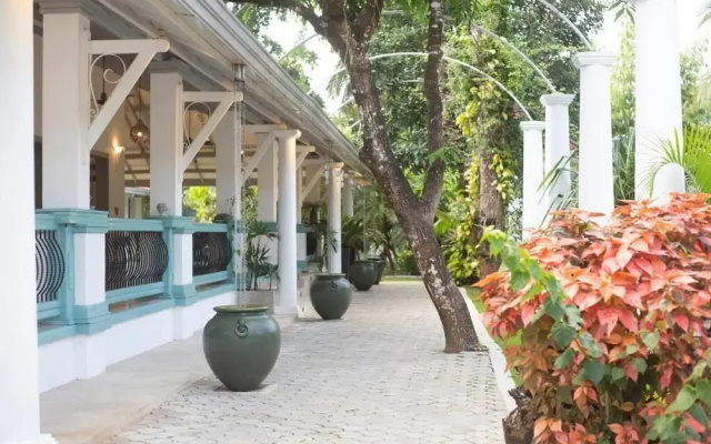 Hebron Gardens House