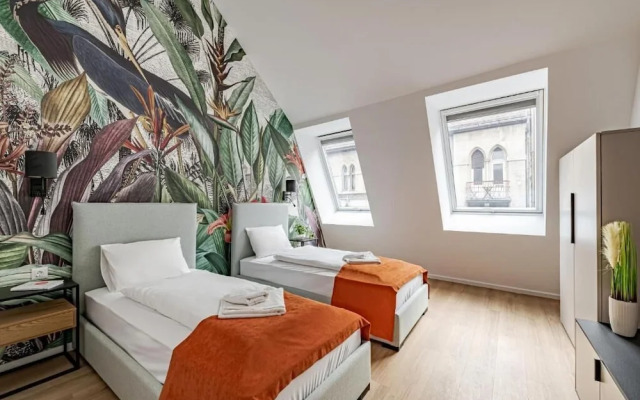 D52 Apartment Hotel