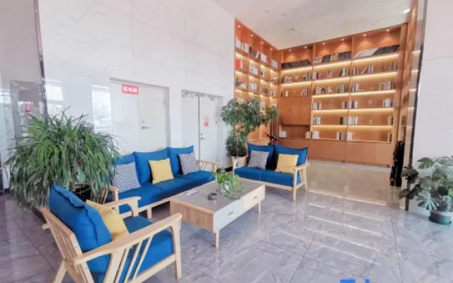 Xinyuan Lifeng Hotel