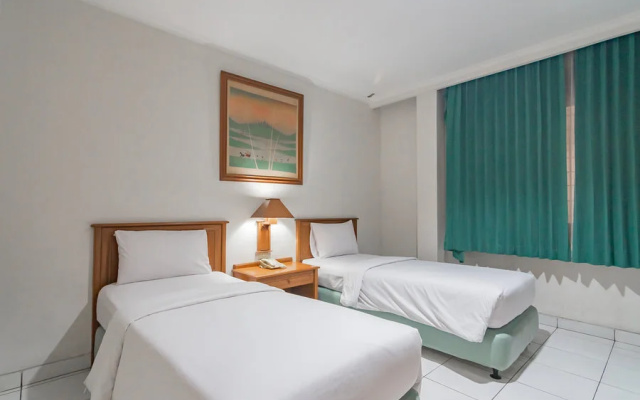 Hotel Yehezkiel Surapati