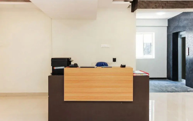Collection O 18521 Vanasthalipuram