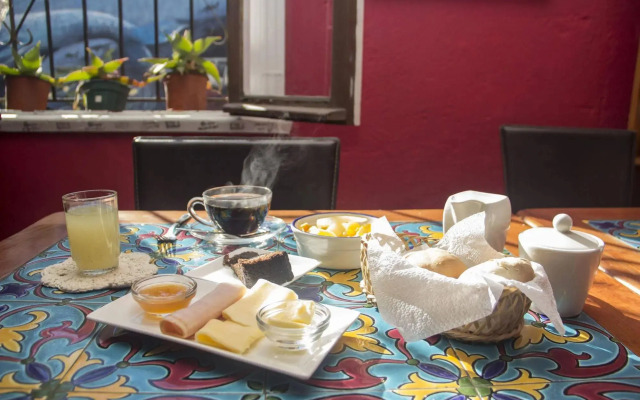 Cerro Alegre Guest House