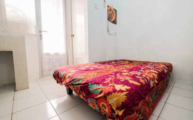 Contemporary Studio Apartment at Gading Nias Residence