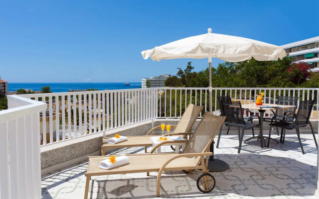 Checkin Bungalows Atlantida